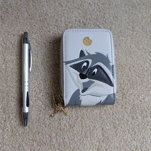 Disney Loungefly Pocahontas Meeko Card Wallet